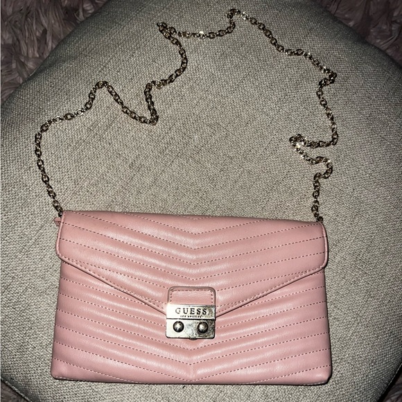 Guess Quilted Pink Shoulder Purse - Picture 1 of 4